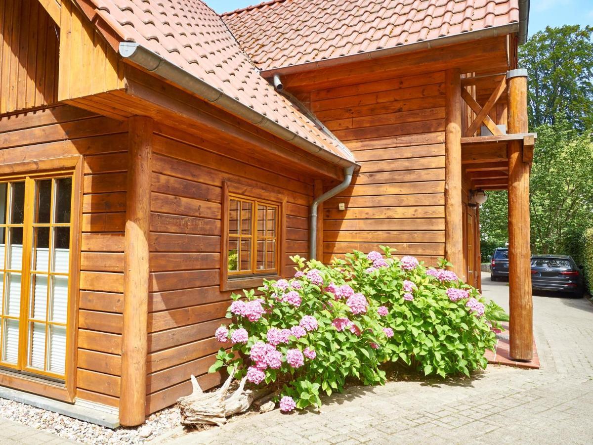 Strandschloesschen Sellin - Haushaelfte 2 Exterior photo