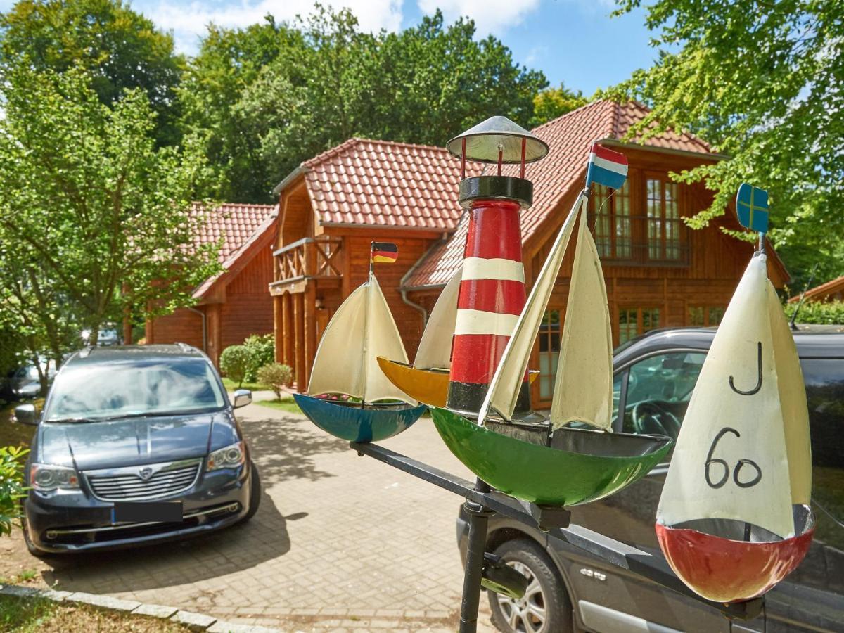 Strandschloesschen Sellin - Haushaelfte 2 Exterior photo